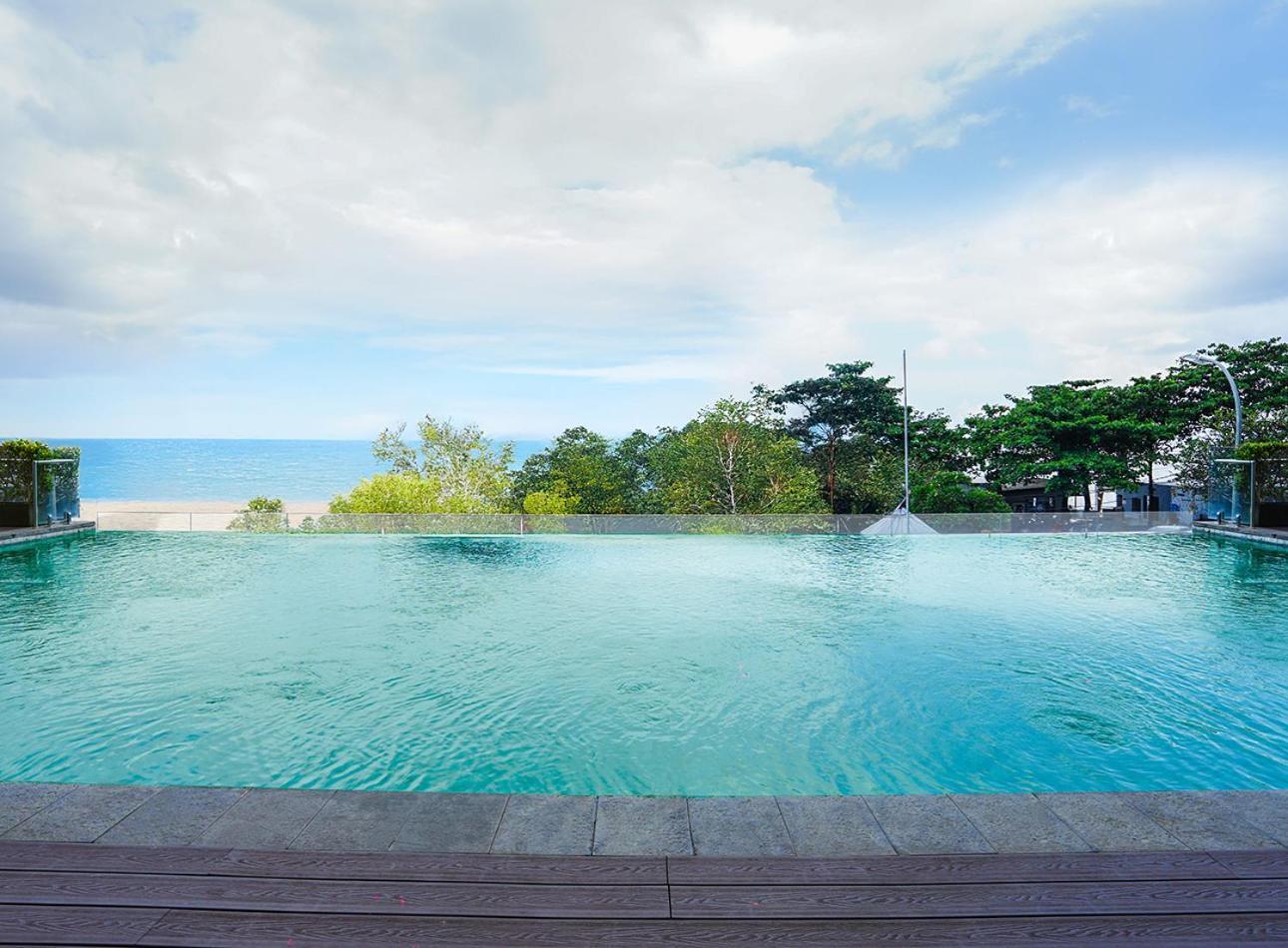 Platinum Hotel Jimbaran Beach Bali Exterior photo