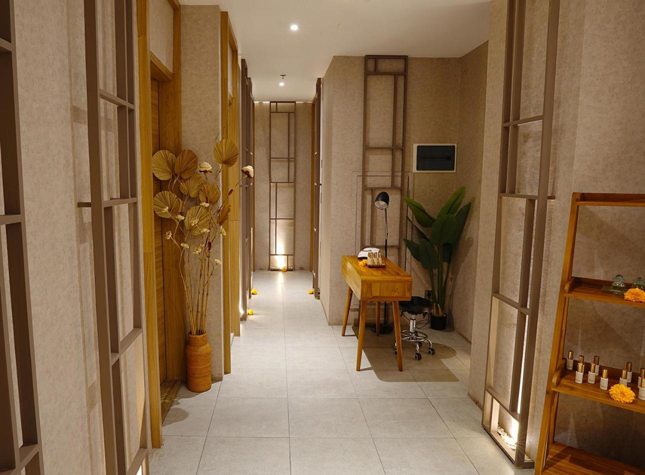 Platinum Hotel Jimbaran Beach Bali Exterior photo